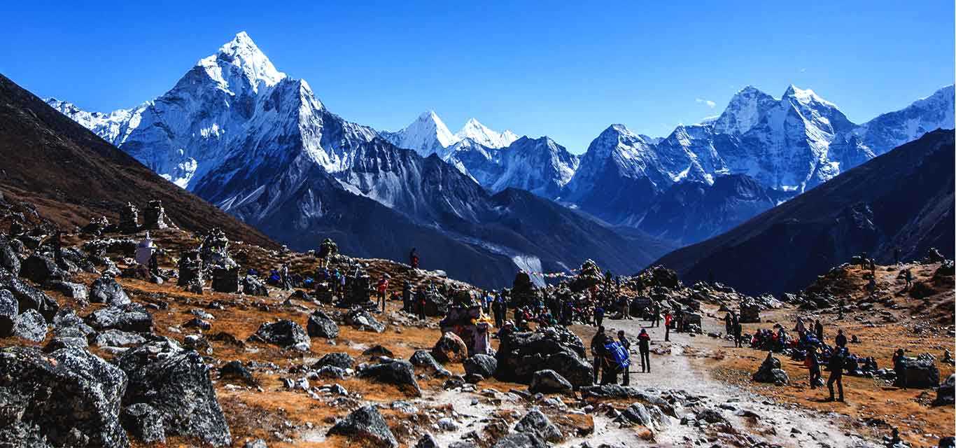 ebc trek by road
