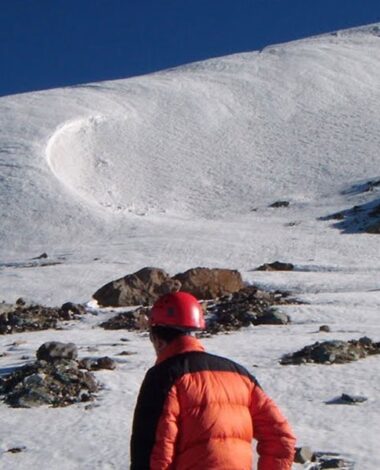 Yala Peak Climbing