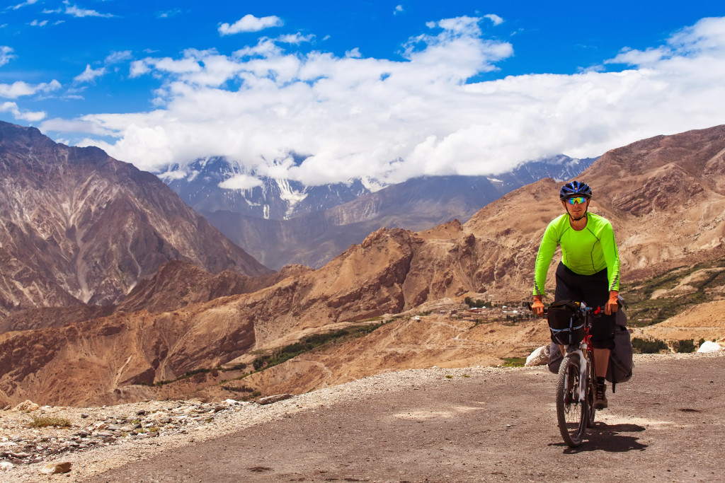 Tibet Cycling Tour