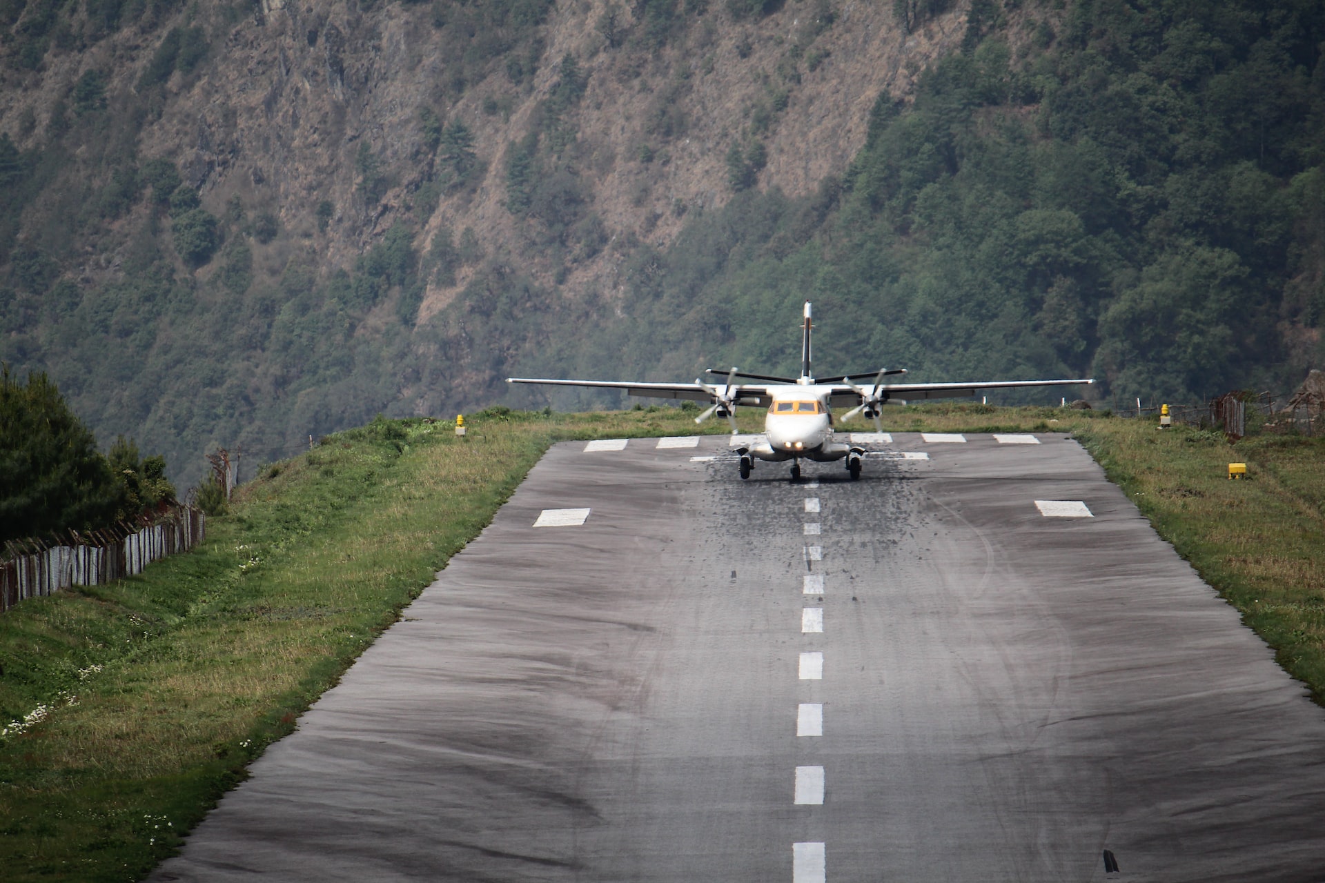 How Dangerous is Lukla Airport?- Airport near Mt. Everest