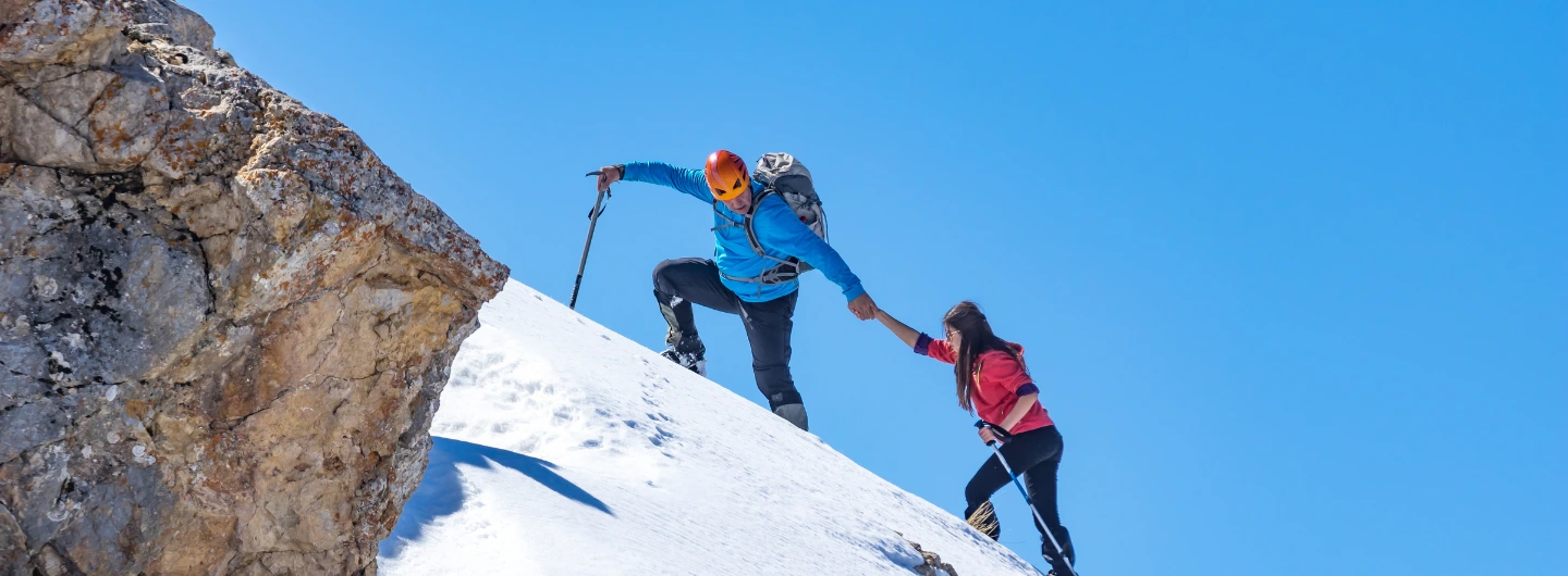 <strong>Why are Sherpas Helpful in Climbing Expeditions?</strong>