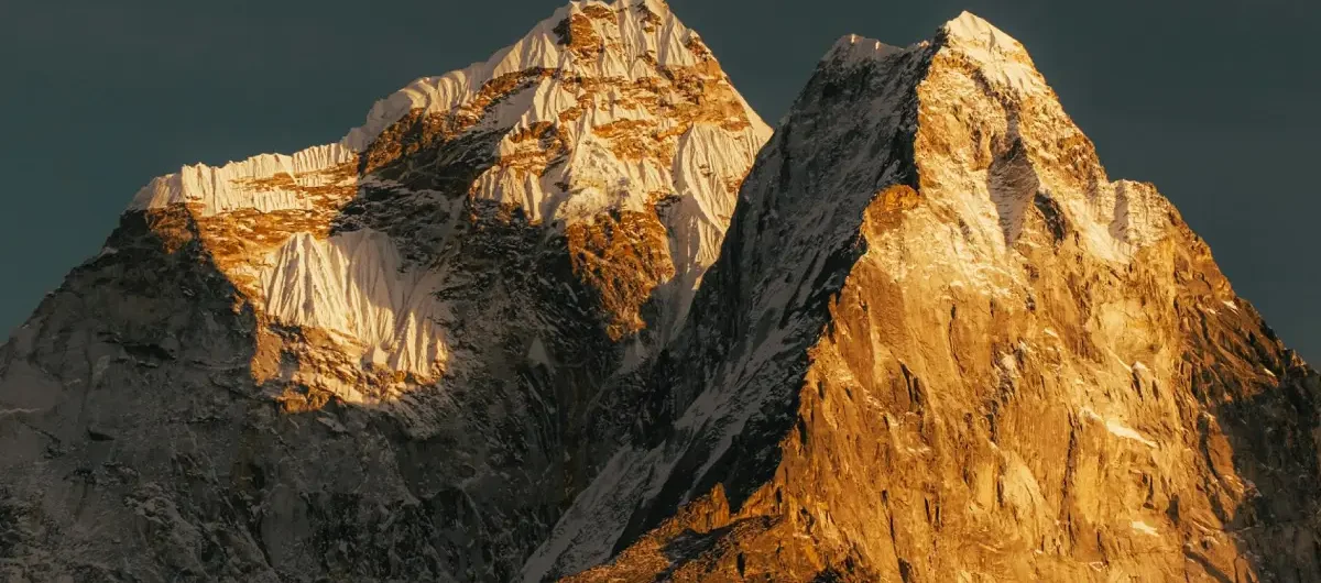 where is mount everest in asia