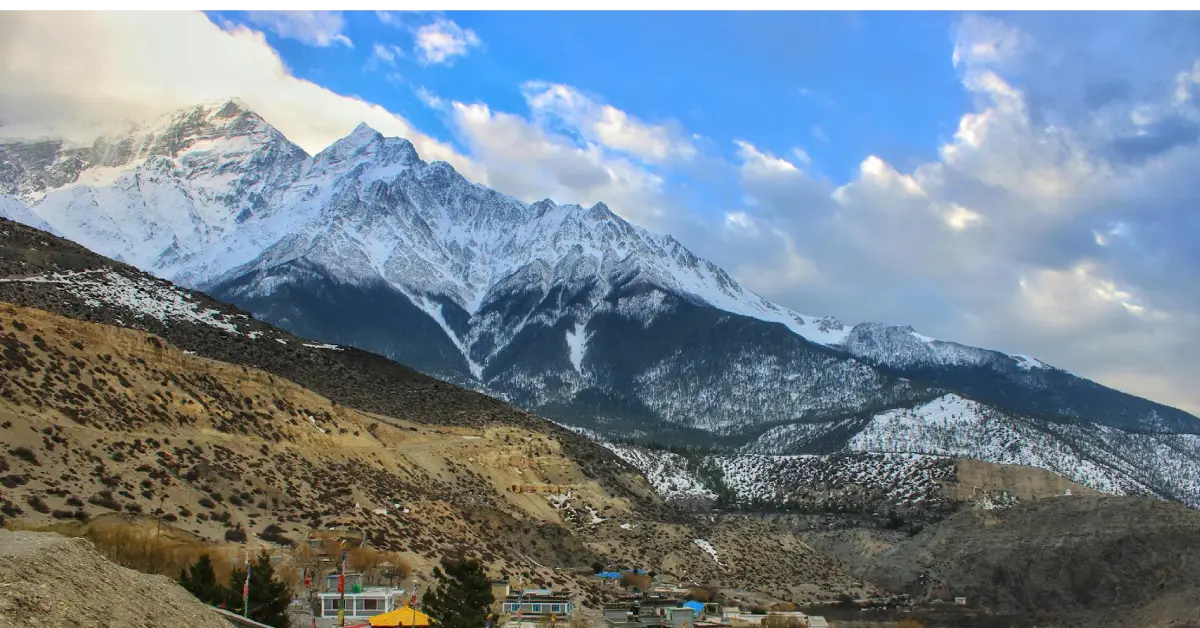 Nepal mountain flight